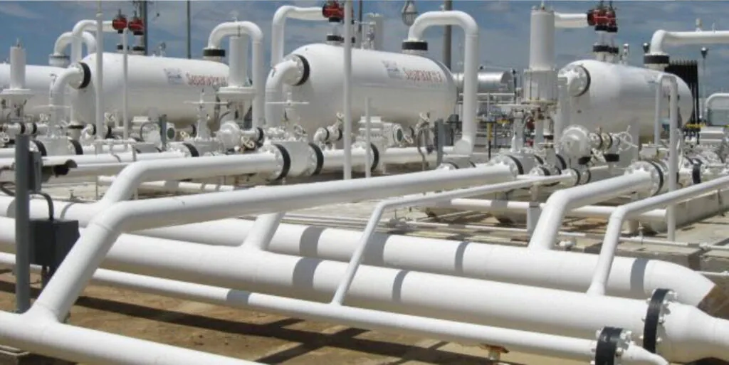 DISEÑO, CONSTRUCCIÓN Y PUESTA EN OPERACIÓN DE GASODUCTOS