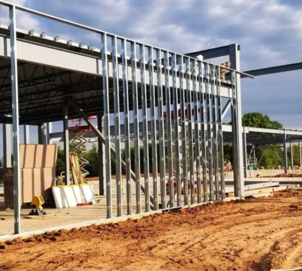 INSTALACIÓN DEL SISTEMA ELÉCTRICO PARA EL CONTROL DE DRENAJE DE CANALES DE LA CIUDAD