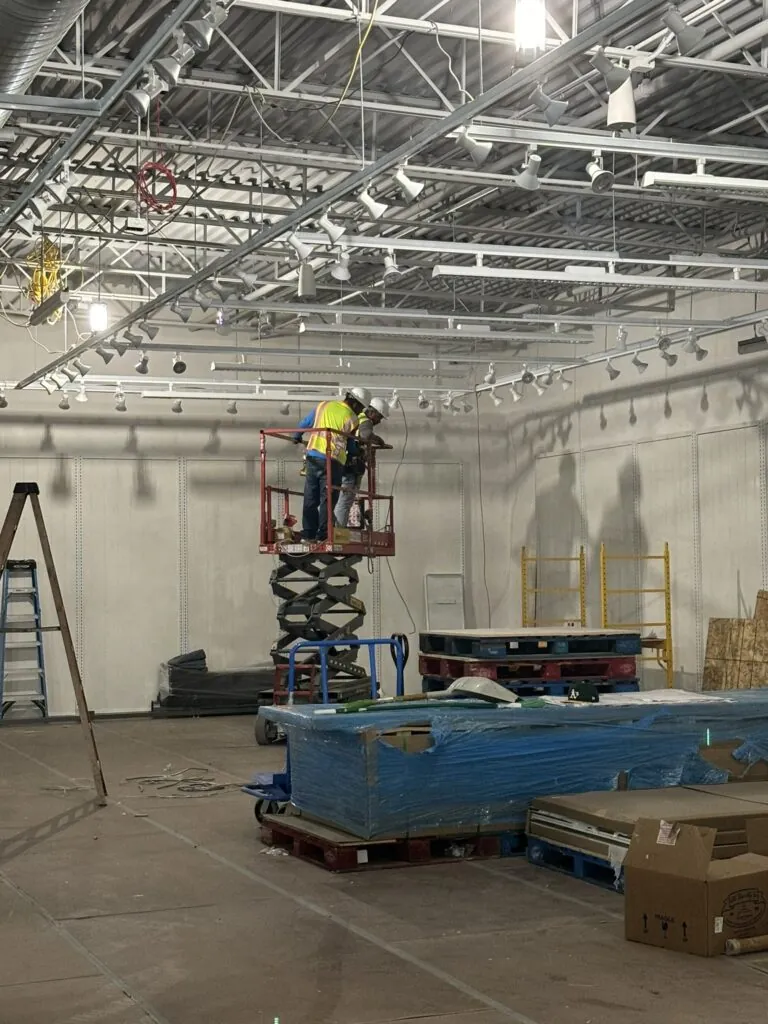 CONSTRUCCIÓN DE LOCAL COMERCIAL DE OLD NAVY