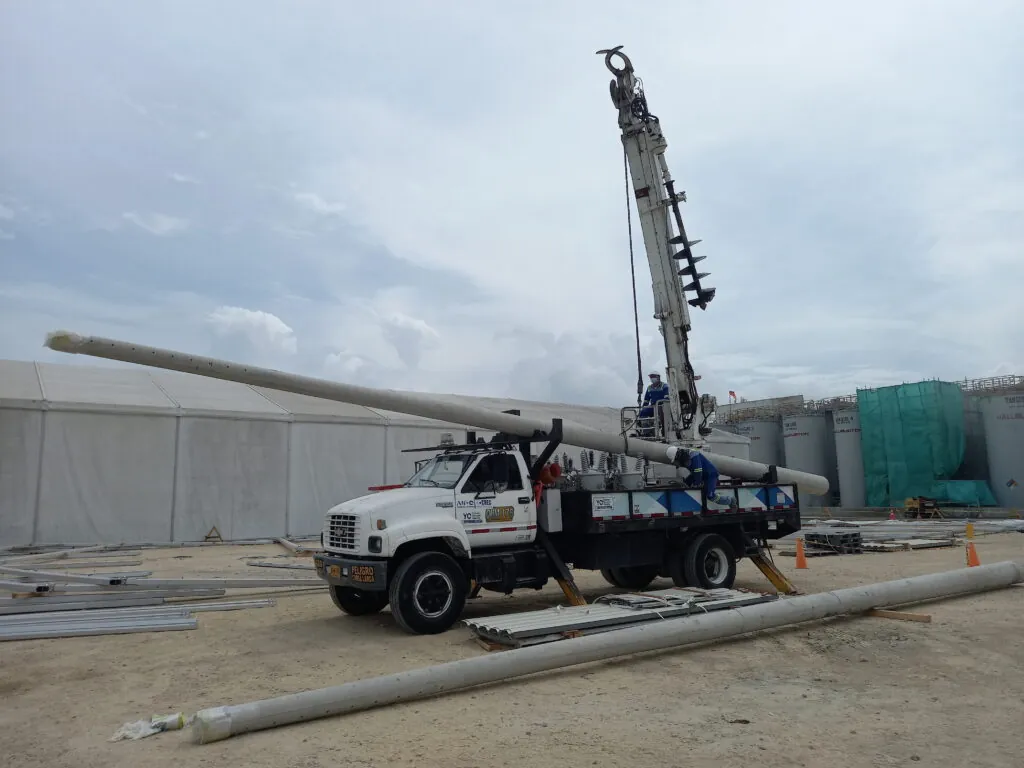 SISTEMA ELÉCTRICO Y CONTROL DEL COMPLEJO INDUSTRIAL Y PLANTA PURO POLLO