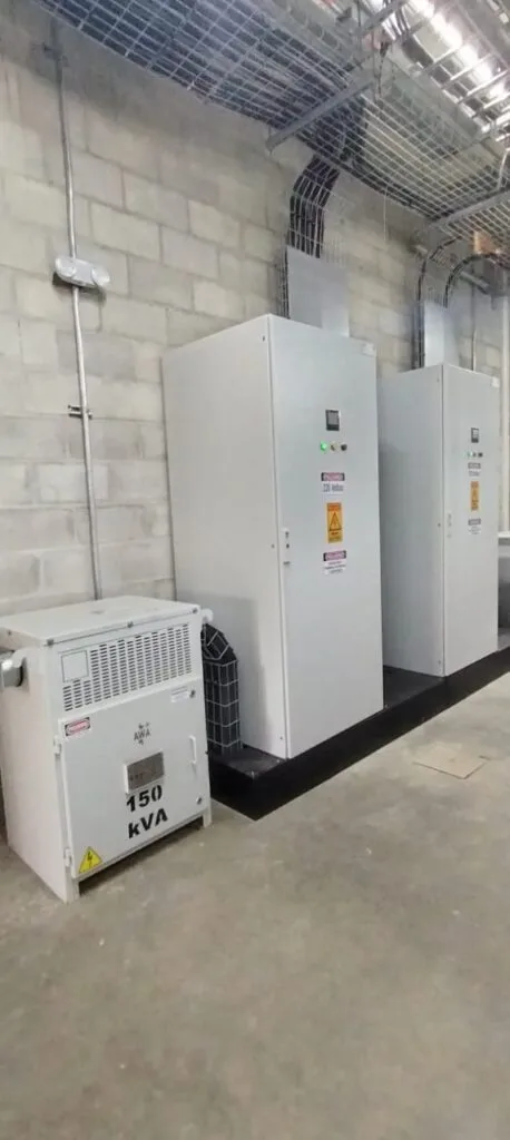 SISTEMA ELÉCTRICO DE SERVICIOS ELÉCTRICOS AUXILIARES PARA LAS ÁREAS DE PROCESO Y EMPAQUETADO