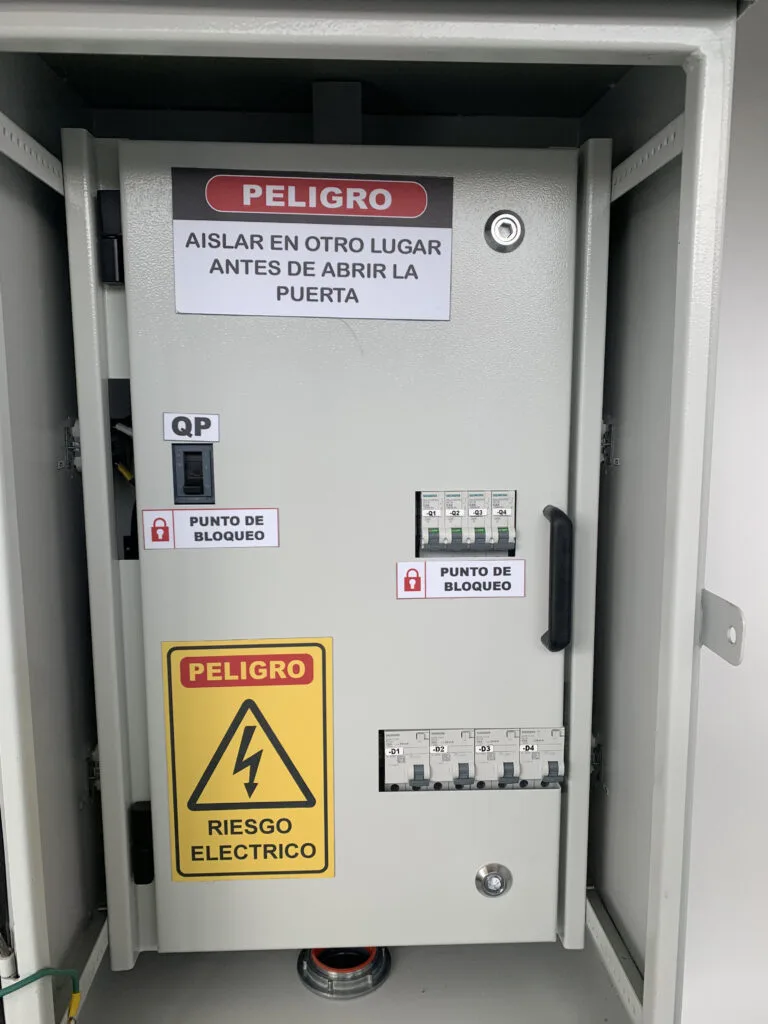 REEMPLAZO DE ALIMENTADORES SUBTERRÁNEOS DE MEDIA TENSIÓN